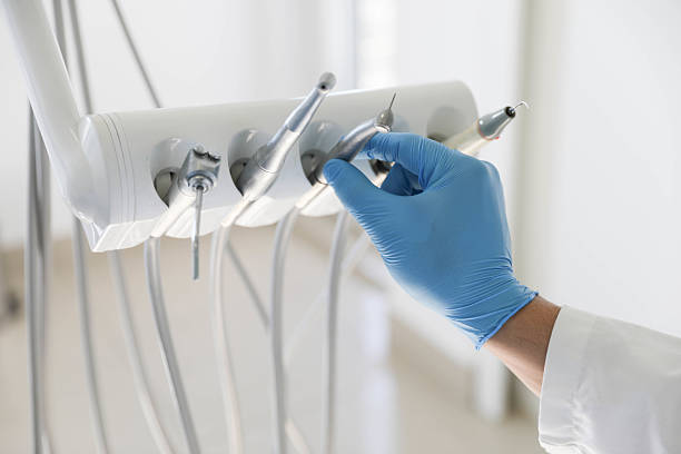 Professional Dental Veneers technician working in Highland Park, PA